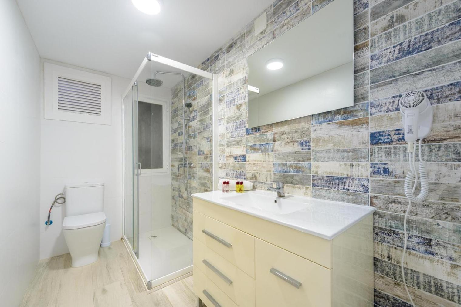 Jacaranda Apartments & Studios Es Cana Zimmer foto